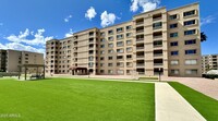 Building Photo - 7950 E Camelback Rd