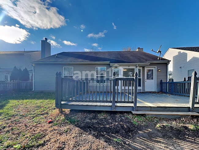 Building Photo - 12293 Driftstone Dr