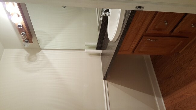 Building Photo - 1722 Ranchview Dr