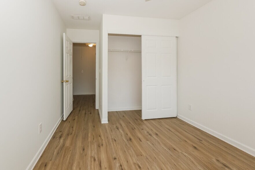 Building Photo - 154 Paxton Pl