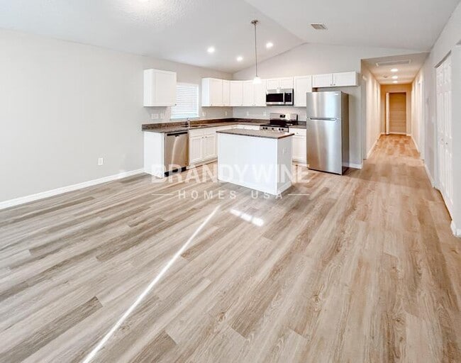 Building Photo - 5301 Oaktrail Ln