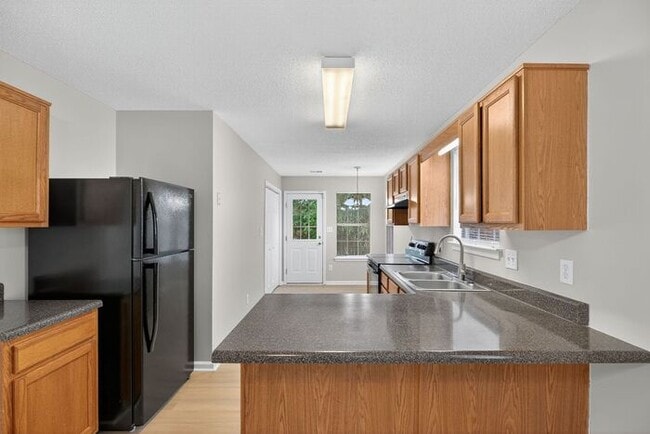 Building Photo - Cozy ranch in Douglasville