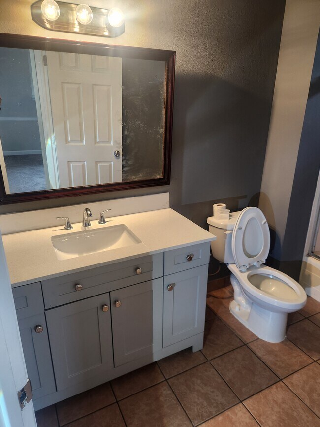 Building Photo - 2036 Milky Way