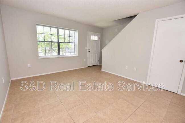 Building Photo - 1440 Ridge Lake Ct