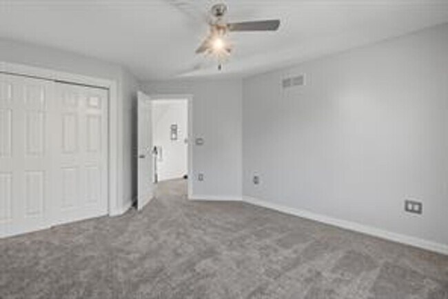 Building Photo - Spacious 5-Bed Walkout Home with Over 3,50...