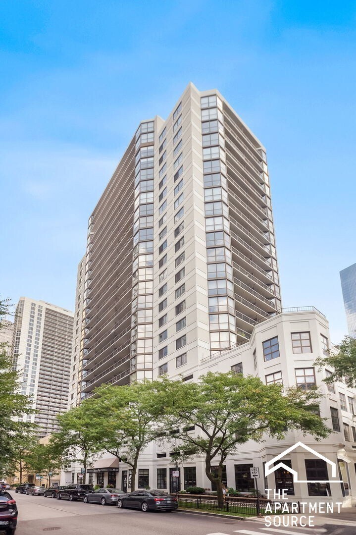 Building Photo - 33 W Delaware Pl