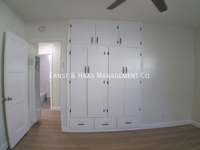 Building Photo - 5119 Elm Ave