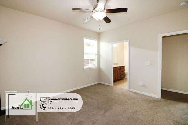 Building Photo - 661 Mission De Oro Dr