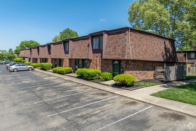 Primary Photo - Foxfire Village Condominium (por)