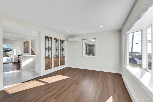 Building Photo - 26 Namkee Ln