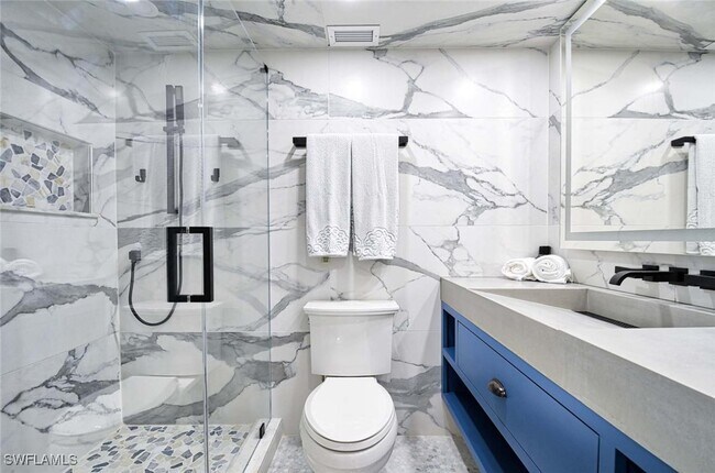 Building Photo - 1977 Gulf Shore Blvd N