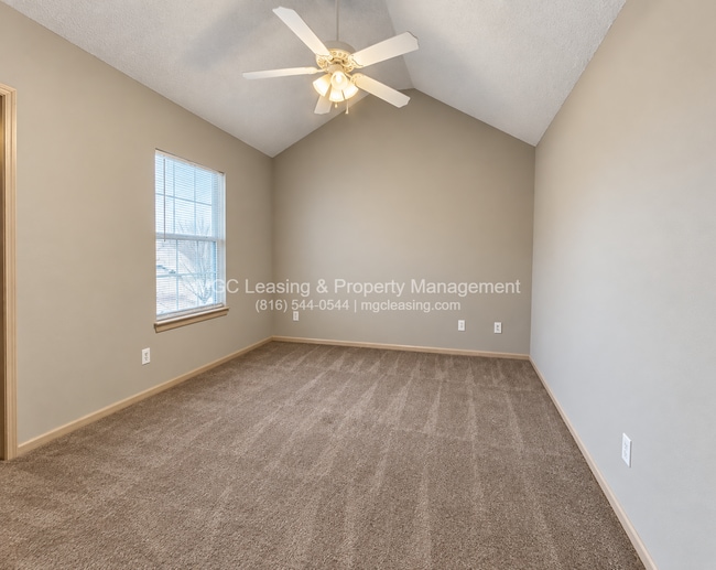 Building Photo - 1109-1115 Garden Way