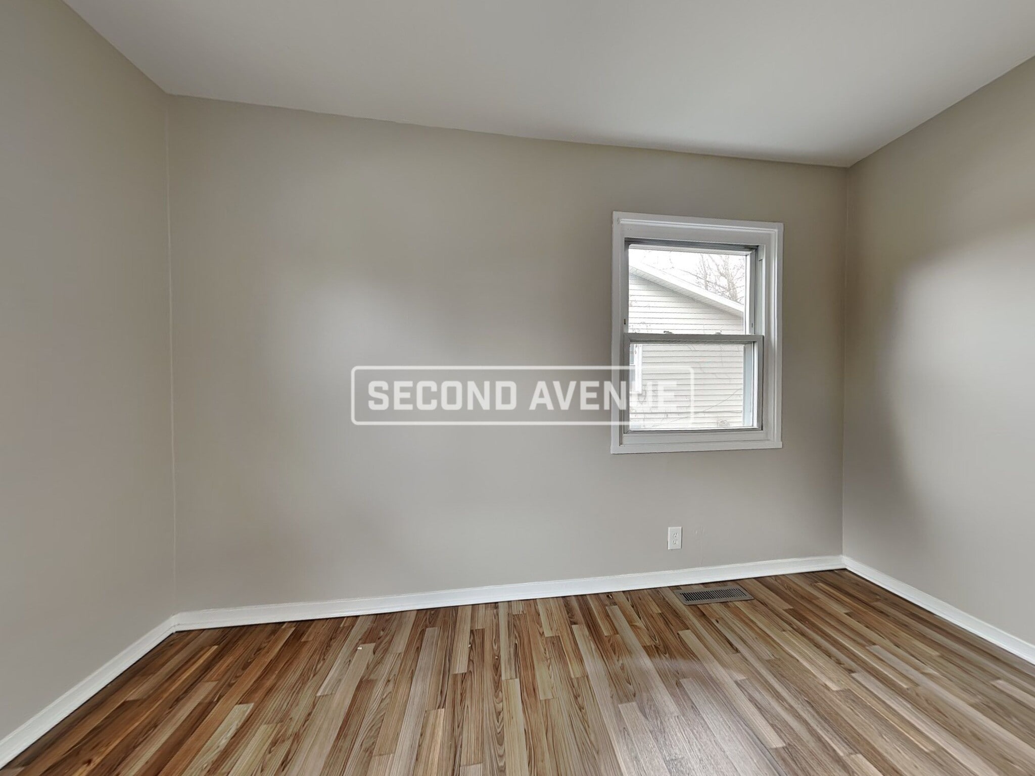 Building Photo - 1722 Monterey Ct