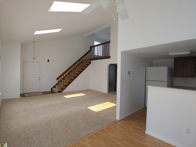 Building Photo - 2340 E Cherrywood Dr
