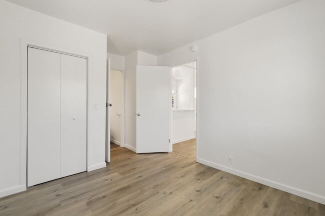 Building Photo - 4822 8th St