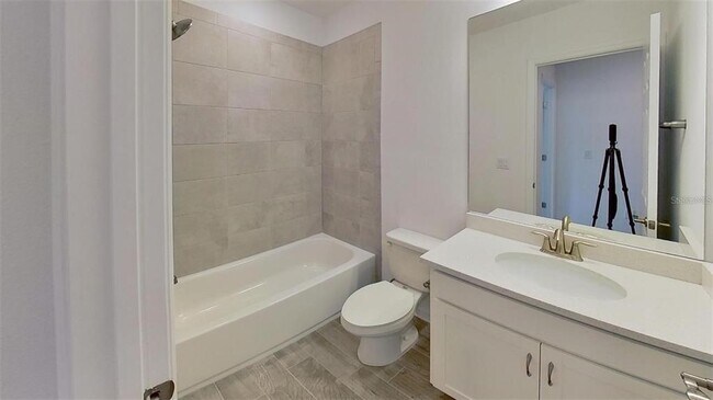 Building Photo - 3008 Via Sienna Cir