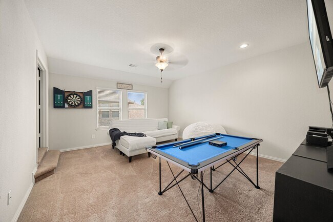 Building Photo - 9338 Taylor Cliff Ln