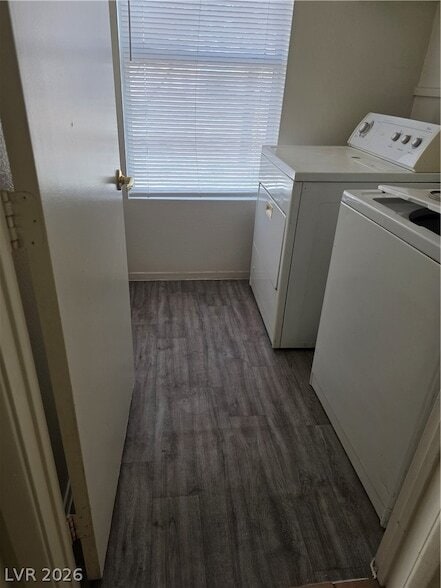 Building Photo - 5784 Akron Ct