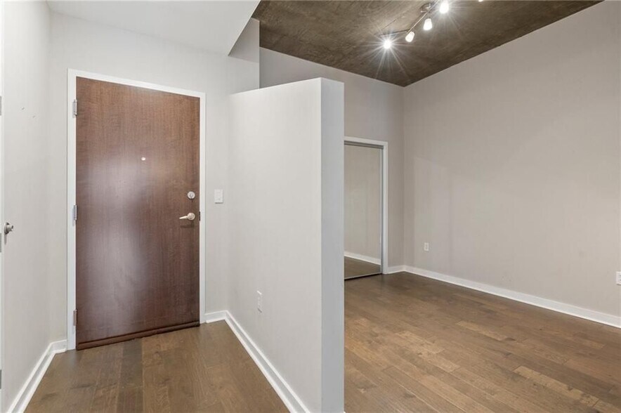 Building Photo - 855 Peachtree St NE