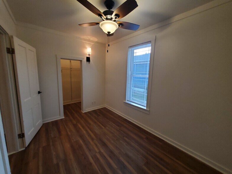 Building Photo - 4024 Niles Rd