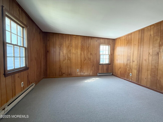 Building Photo - 70 Mt Hermon Way