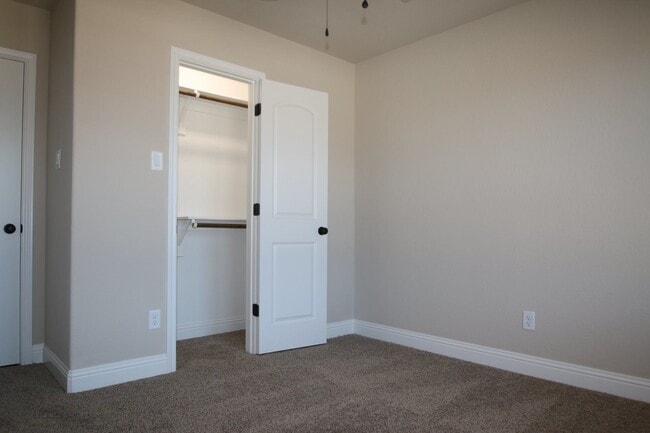 Building Photo - 1308-1312 White Sand Dr.