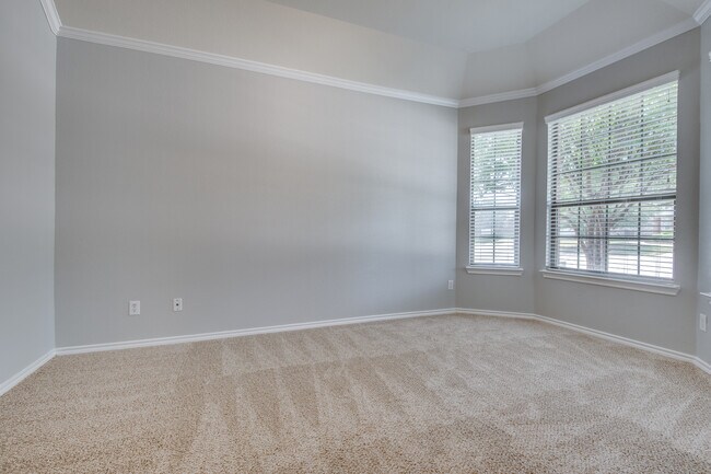 Building Photo - 3400 Timber Ridge Trl