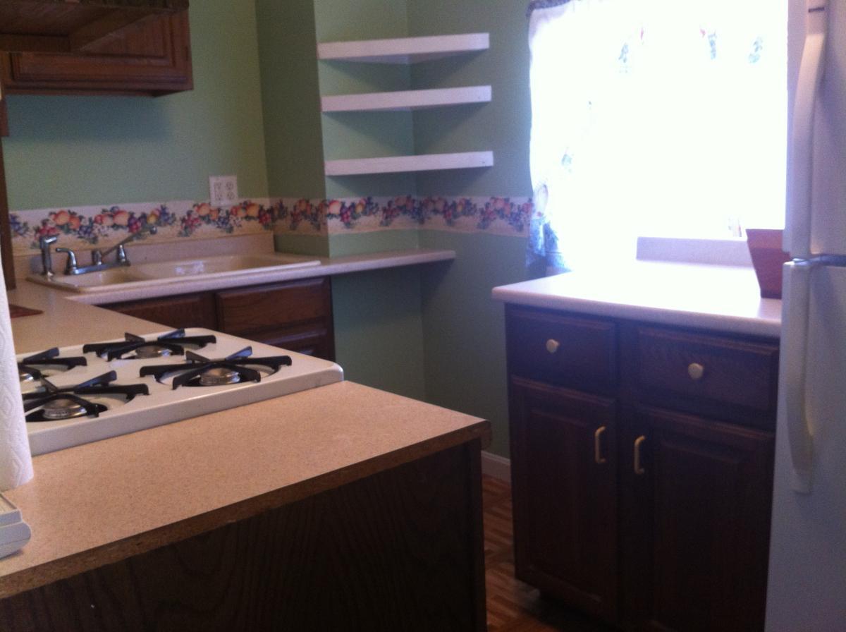 Building Photo - 246 Shaw St