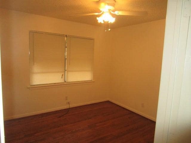 Building Photo - 1210 McDonald Dr