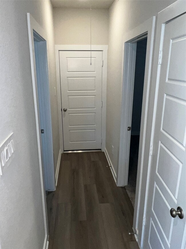 Building Photo - 1709 Cayden Oak Ln