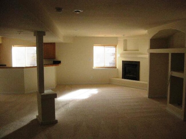 Building Photo - 2075 Rockhurst Blvd