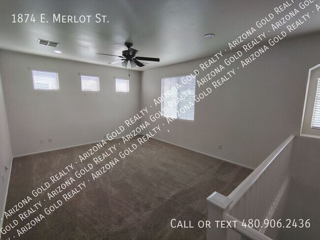 Building Photo - 1874 E Merlot St