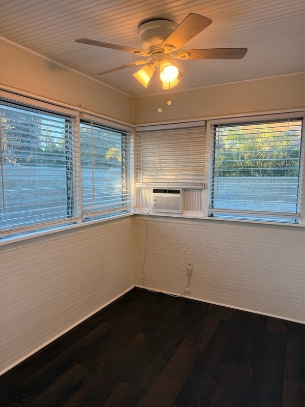 Building Photo - 1859 29th Ave N