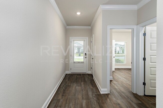 Building Photo - 14543 Dayton Cir