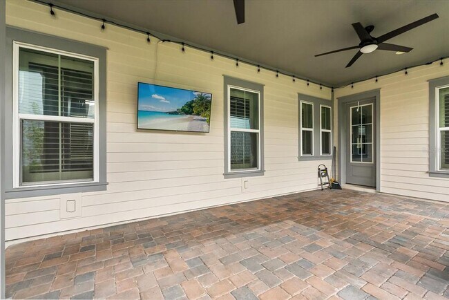 Building Photo - 6875 Arnoldson St