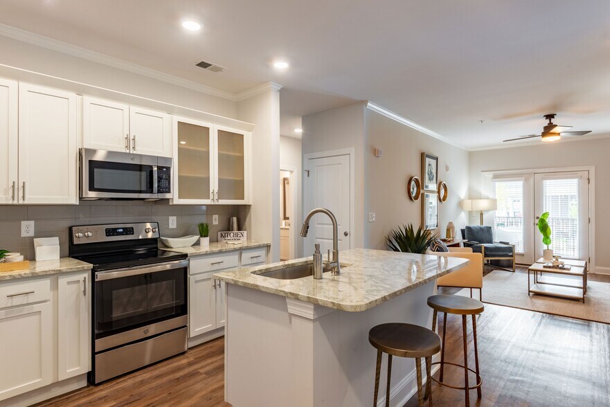 The Retreat at Sedgefield 2900 Queenstown Cir Greensboro NC 27407