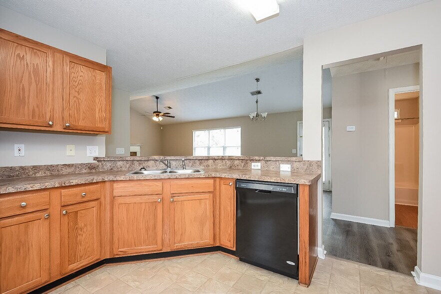 Building Photo - 4878 Noah Ridge