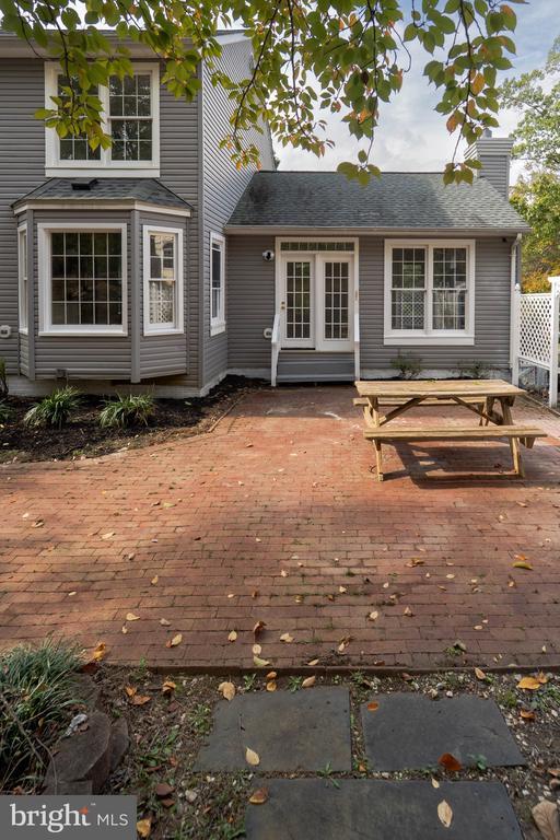 Building Photo - 3244 Titanic Dr