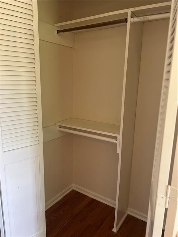 Building Photo - 2223 Hylaea Rd