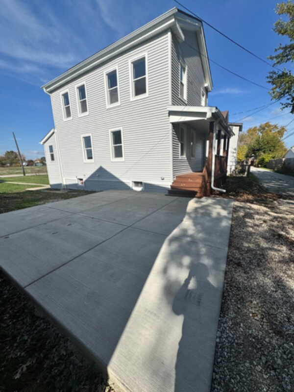 Building Photo - 4905 26th Ave