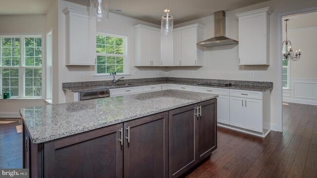 Building Photo - 8371 Jill Brenda Ct