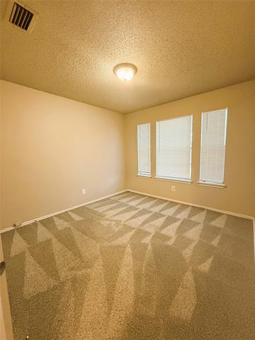 Building Photo - 812 Twin Creek Dr