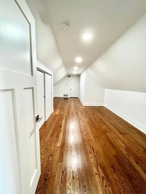 Building Photo - 1719 W 18th St