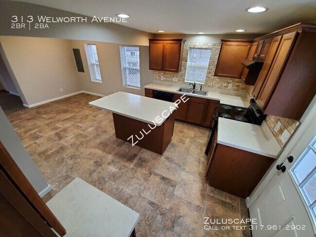 Building Photo - 313 Welworth Ave