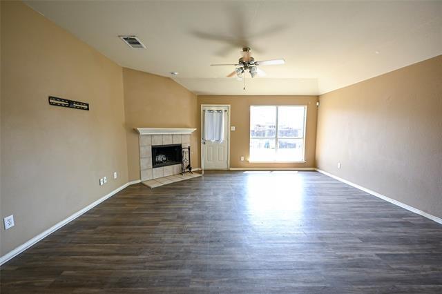 Building Photo - 13520 Valley Mills Dr