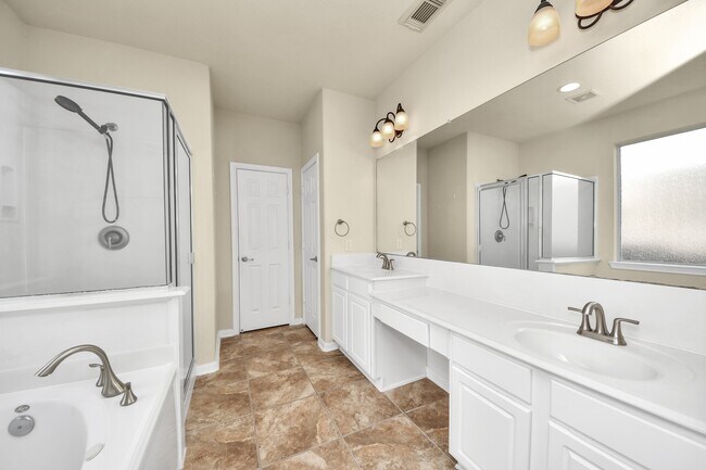 Building Photo - 8627 Sweet Pasture Dr