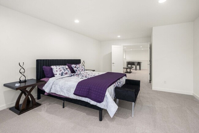 Building Photo - 11612 SE 196th St