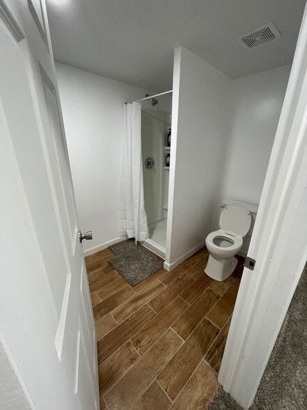 Basement Bathroom - 2440 Lantz Rd