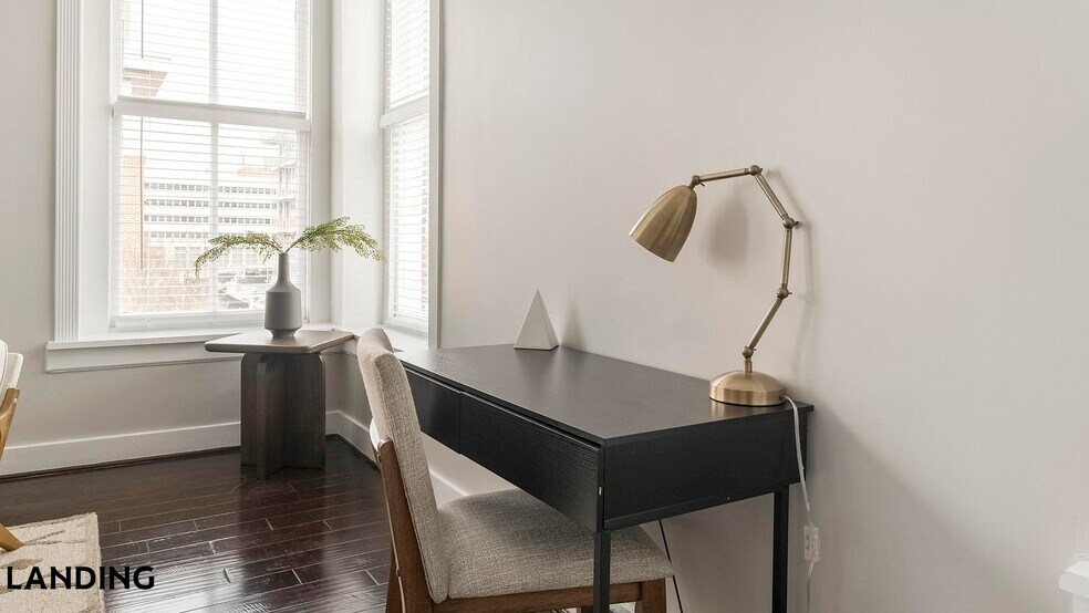 Building Photo - 617 W Lexington St