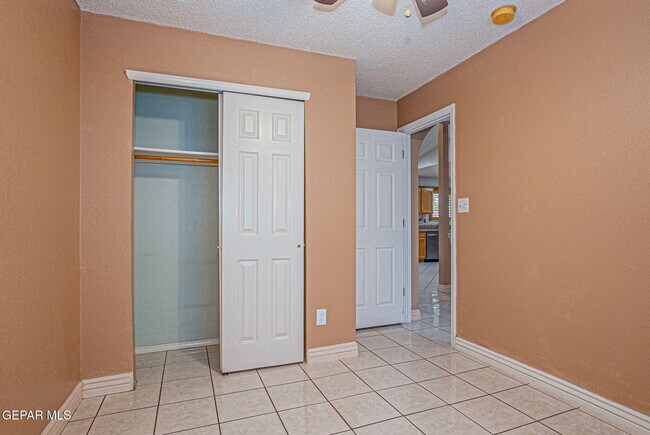 Building Photo - 11621 Maquitico Ct